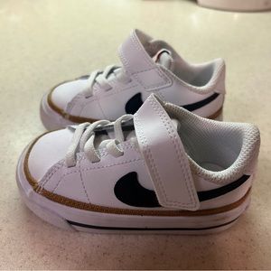 Used Nike toddler shoes